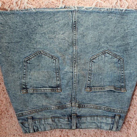 Jean Skirt - Picture 2 of 3